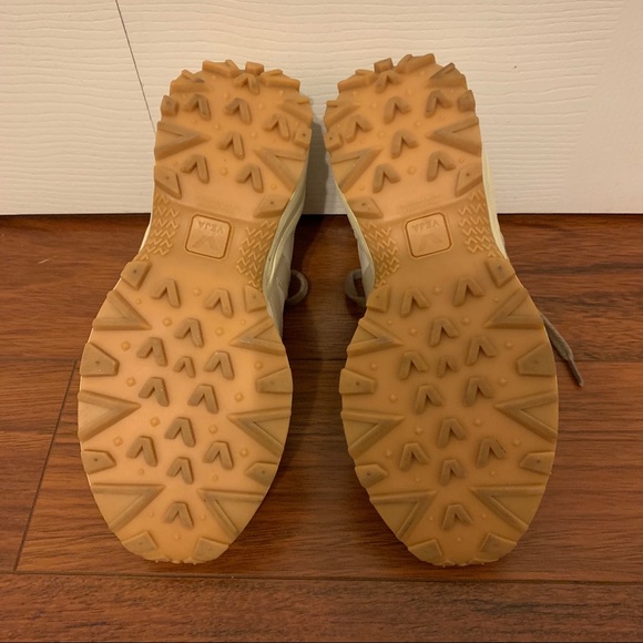 SOLD- SS20 Rick Owens X Veja Hiking Sneak - Picture 5 of 7